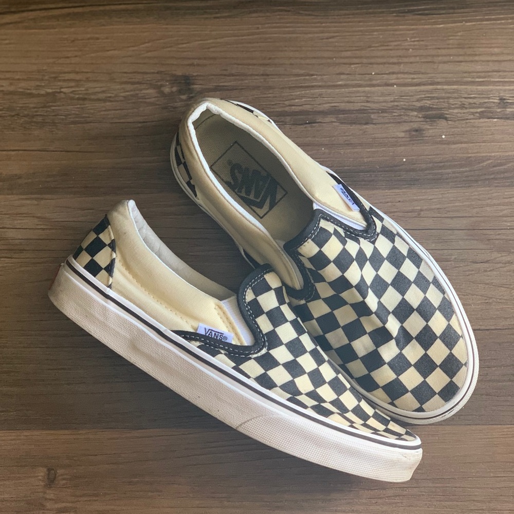 Checkered slip on vans,